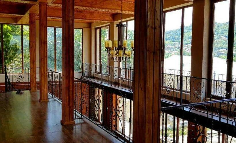 پانسیون Philia's Guest House