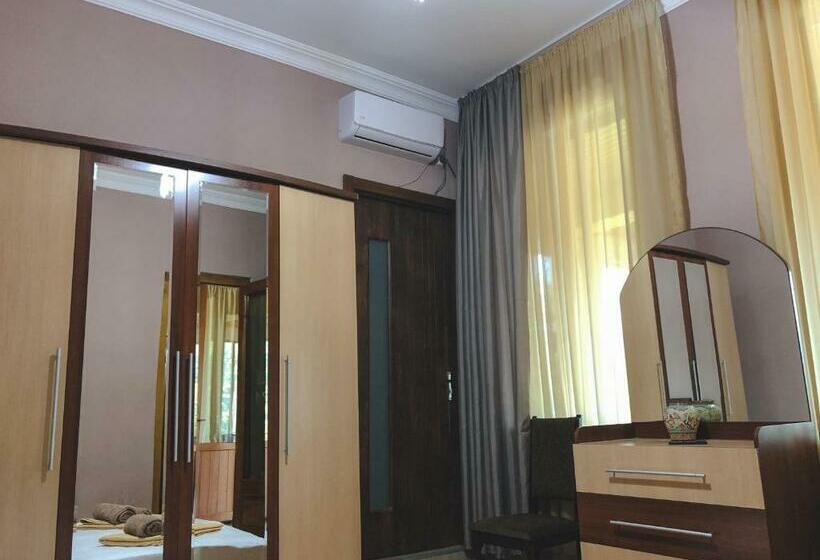 پانسیون Philia's Guest House