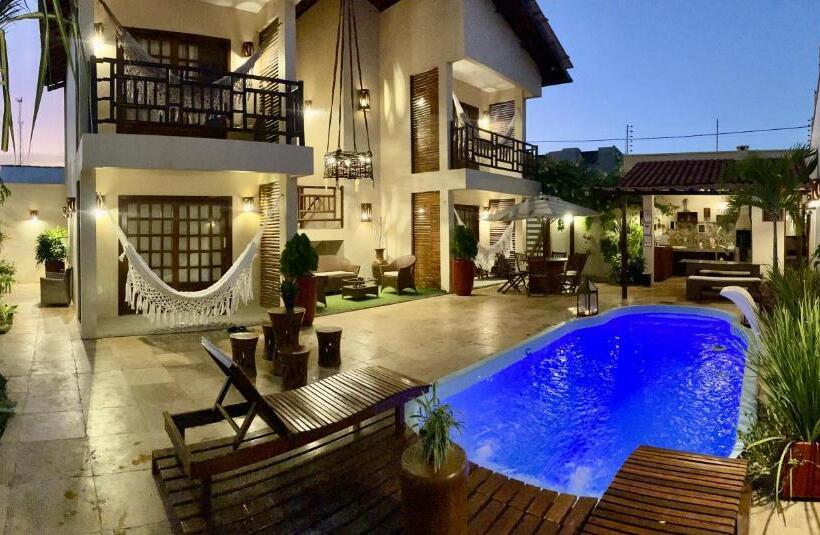 Пансион Recanto Maria Flor