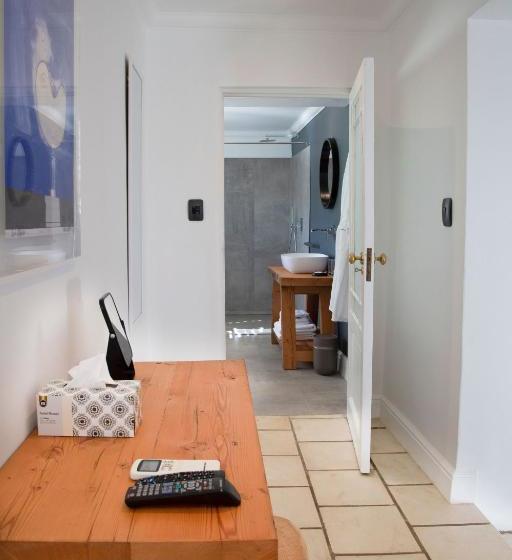 פנסיון Tempel Wines