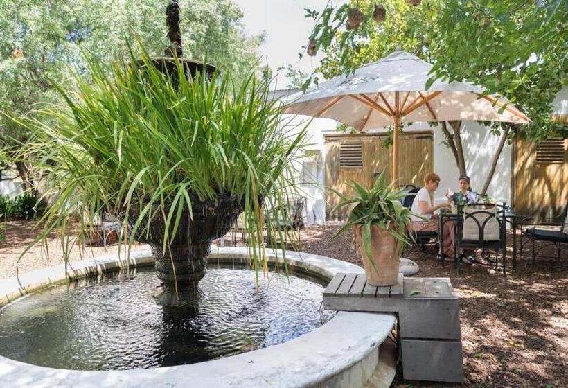 بنسيون The Barn On 62   Cottages