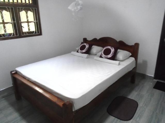 Пансион Tourist Holiday Inn