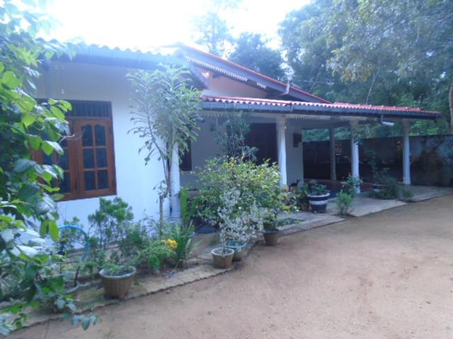 Пансион Tourist Holiday Inn