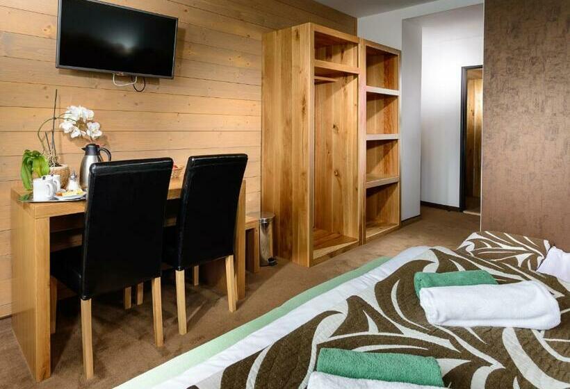 פנסיון Vila Emma