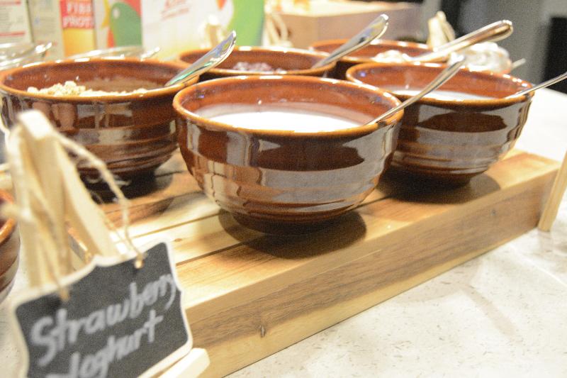 Staybridge Suites London Heathrow Bath Road, An Ihg Apart