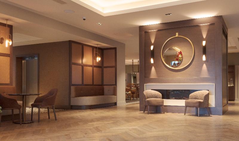 Staybridge Suites London Heathrow Bath Road, An Ihg Apart