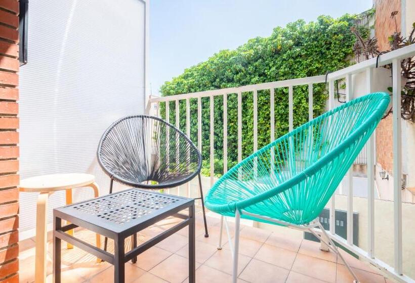 Общежитие Casa Barcelo Camp Nou Barcelona