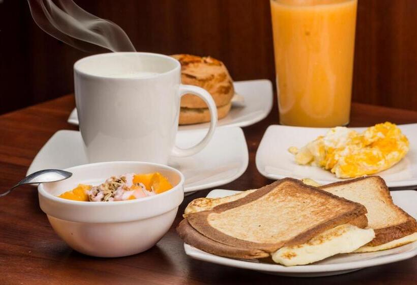 Общежитие Hostal La Rosa Otavalo