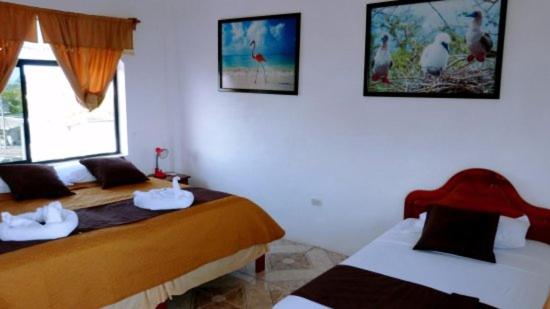 Общежитие Hostal Sandrita