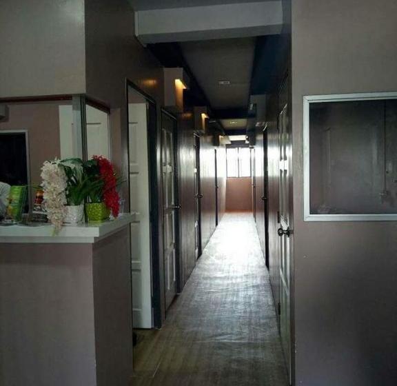 호스텔 Sunset Villa Inn