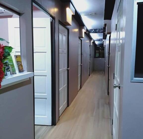 호스텔 Sunset Villa Inn