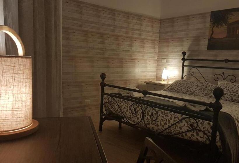 مبيت وإفطار La Porta Dell'alcantara