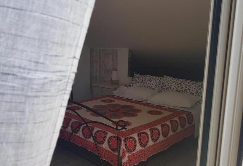 مبيت وإفطار La Porta Dell'alcantara