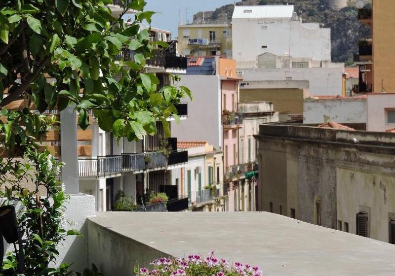 مبيت وإفطار Manzoni 46   Ospitalità Siciliana