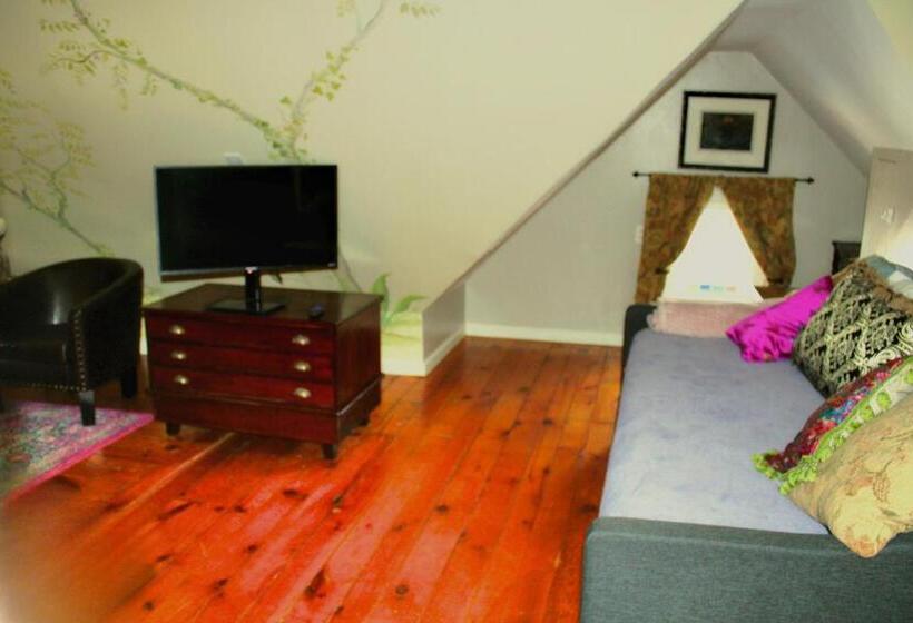 Cooperstown Bed And Breakfast