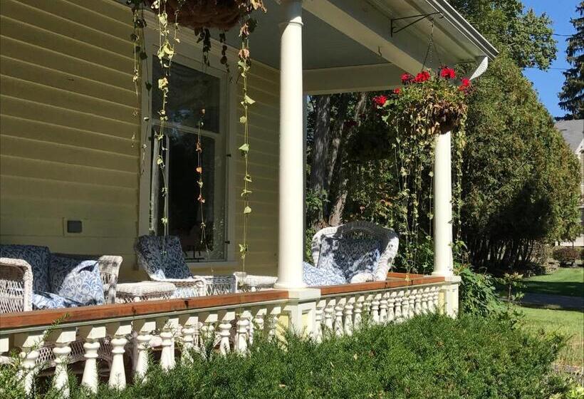 Cooperstown Bed And Breakfast