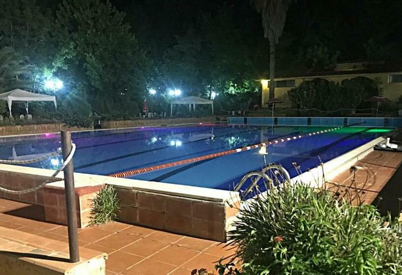 호텔 Agriturismo Agricasale