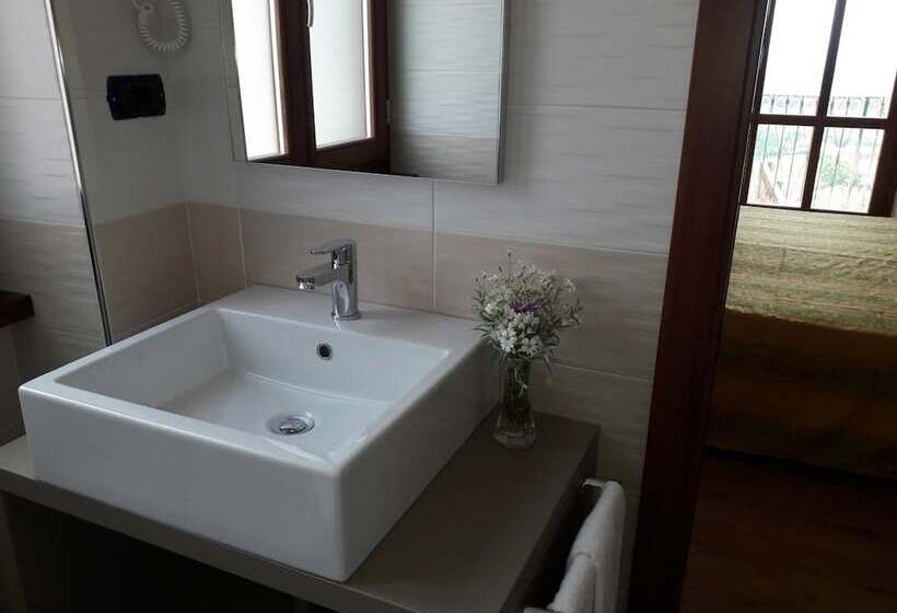 Hotel Albergo Diffuso Belvedere