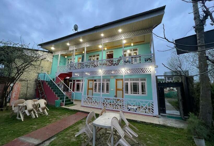 호텔 Chachoo Palace