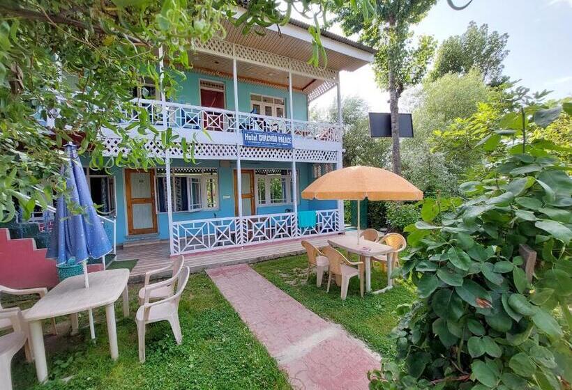 호텔 Chachoo Palace