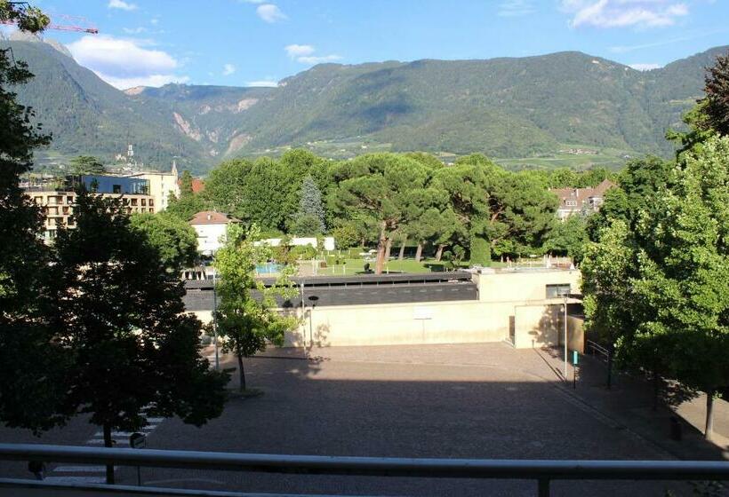 酒店 Garnì Domus Mea