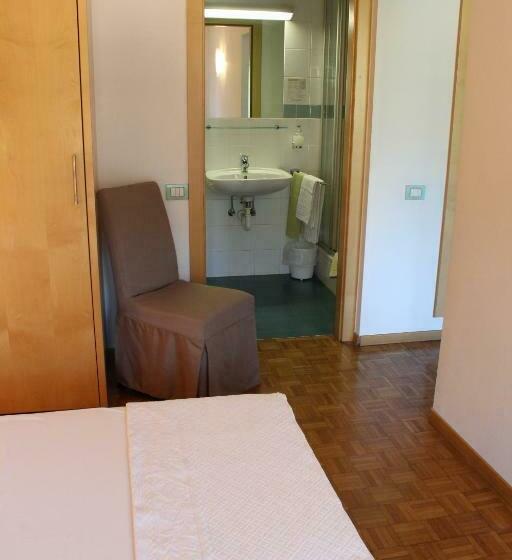 酒店 Garnì Domus Mea