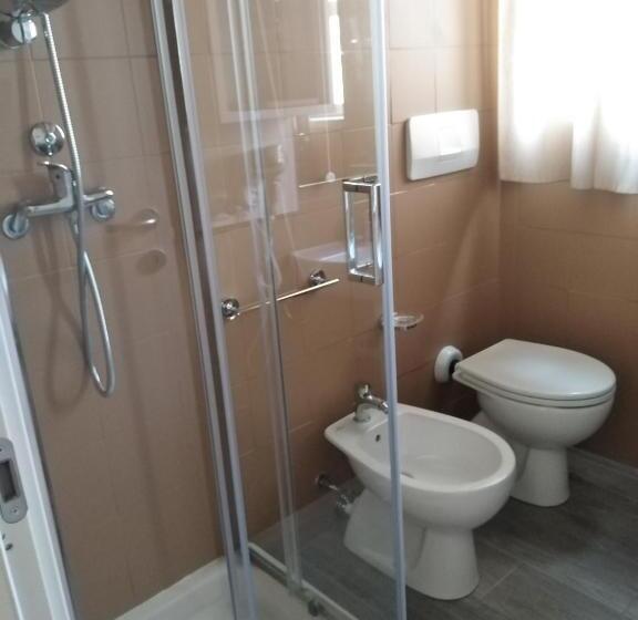 호텔 Golfo Del Sole