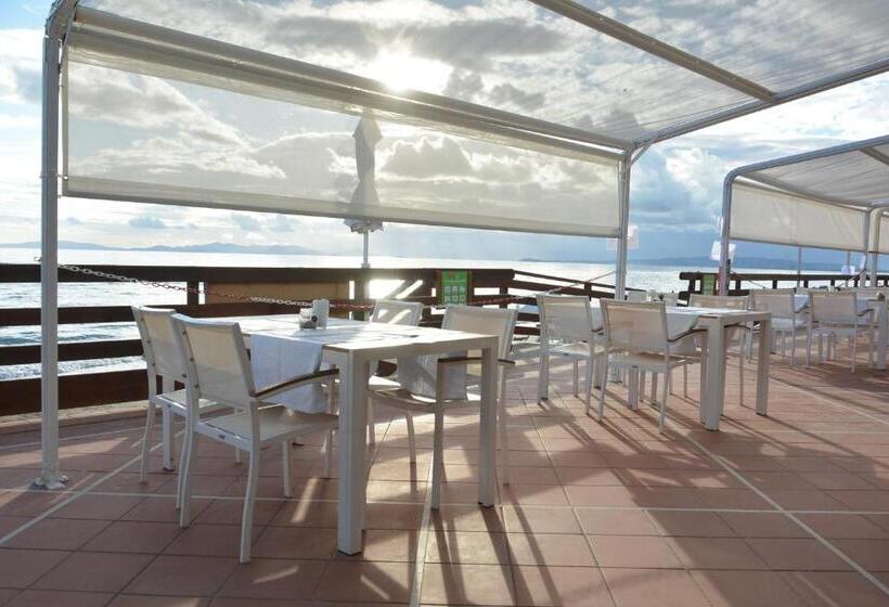 هتل Golfo Del Sole