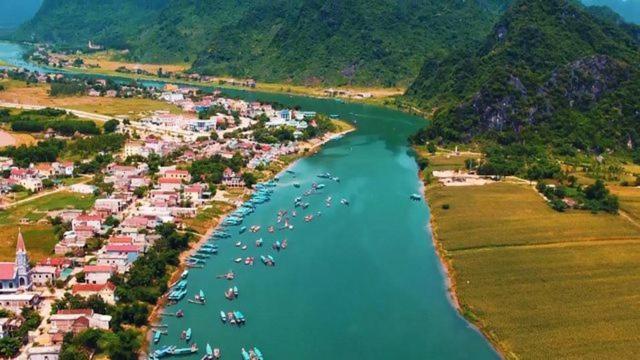 هتل Hugo Homestay