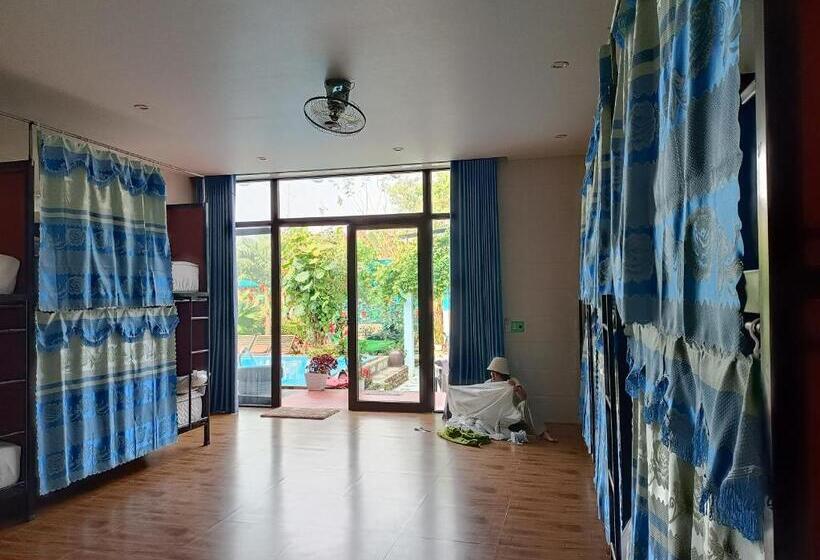 هتل Hugo Homestay