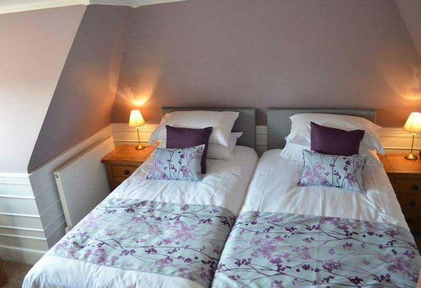 בית מלון כפרי The Town House