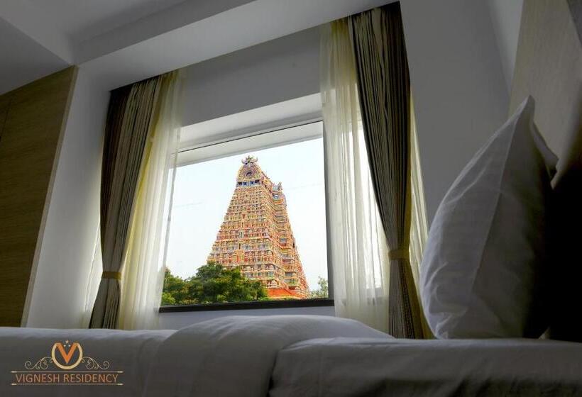 Hotel Vignesh Residency