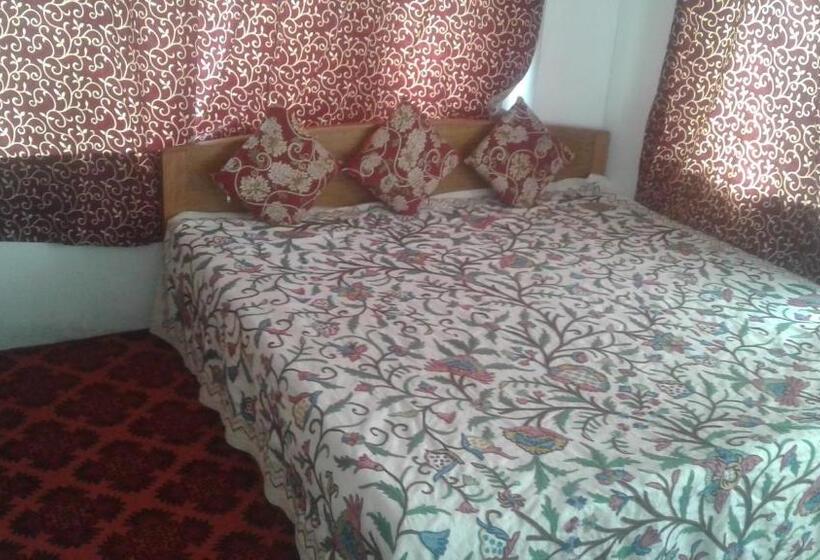 Pensjonat Alamdar Guest House