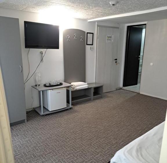 ペンション Casa Anemyra