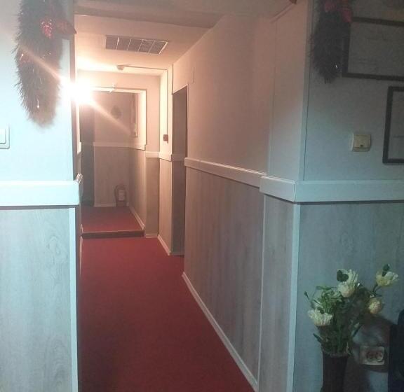 ペンション Casa Anemyra