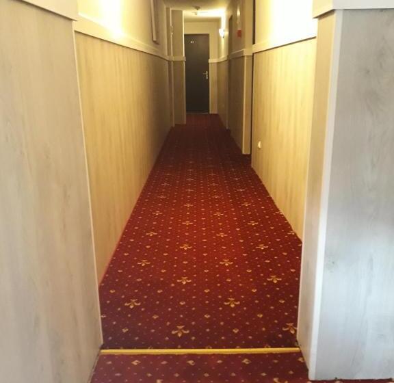 ペンション Casa Anemyra