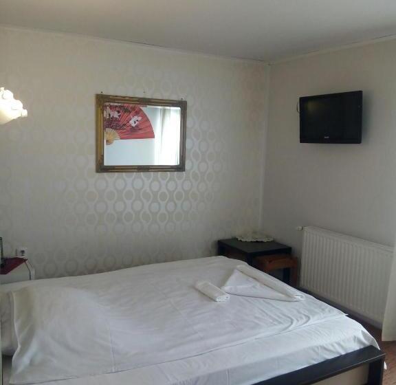 ペンション Casa Anemyra