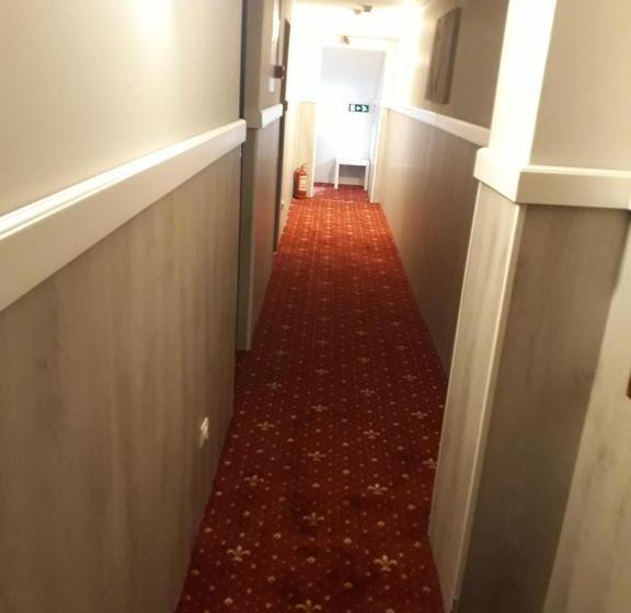 ペンション Casa Anemyra