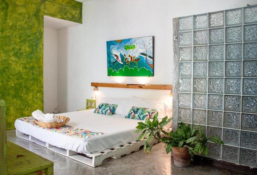 פנסיון Casa Daikiri