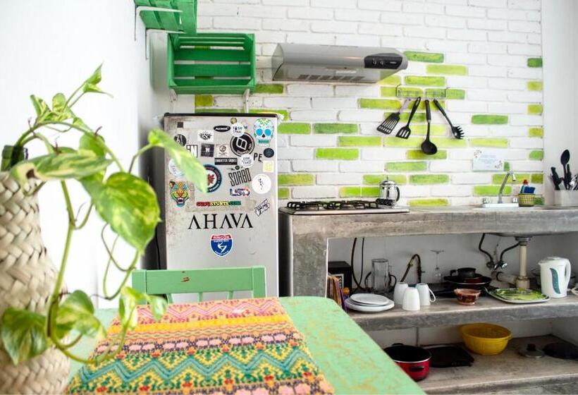 פנסיון Casa Daikiri