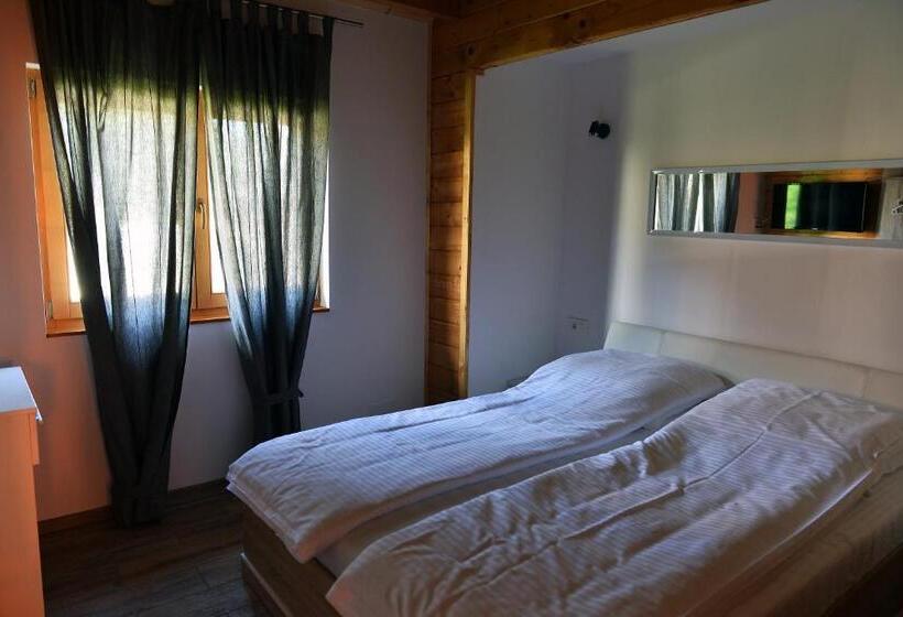 ペンション Casa Green Garden