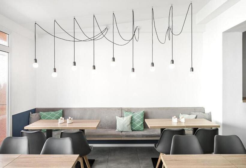 پانسیون Chesscom Guesthouse