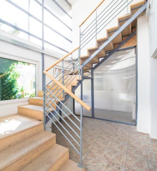 پانسیون Chesscom Guesthouse