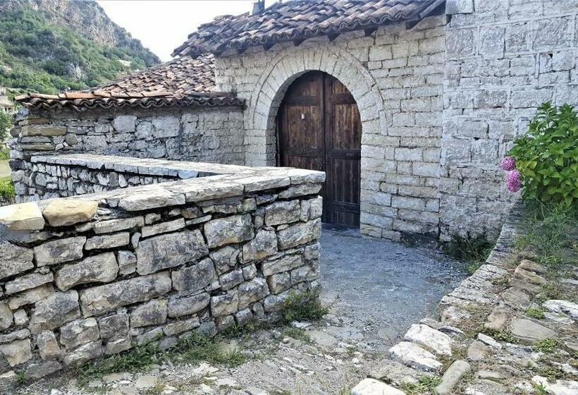 پانسیون Dhimitri's Guest House
