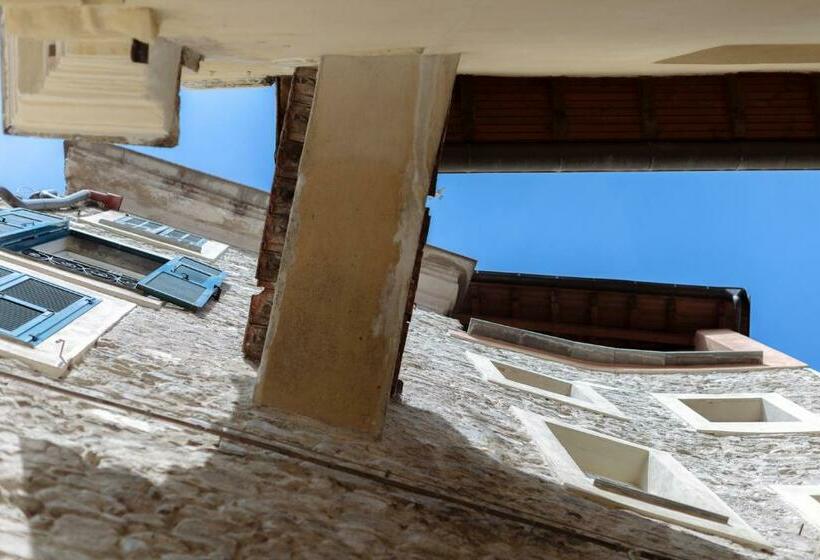 펜션 Dussaiga Camera Del Fiordaliso