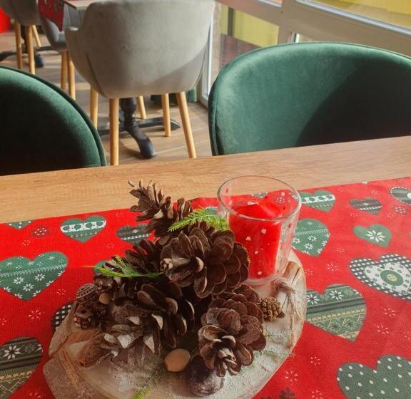 膳宿费 Guest House Gurkov