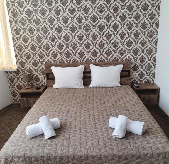 膳宿费 Guest House Gurkov