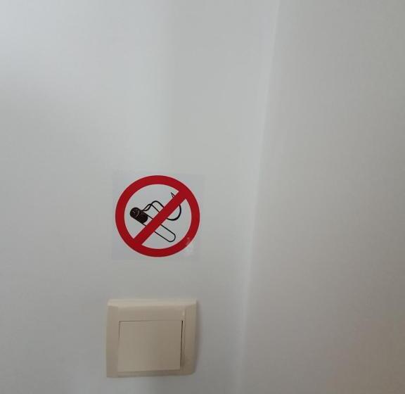 膳宿费 Guest House Gurkov