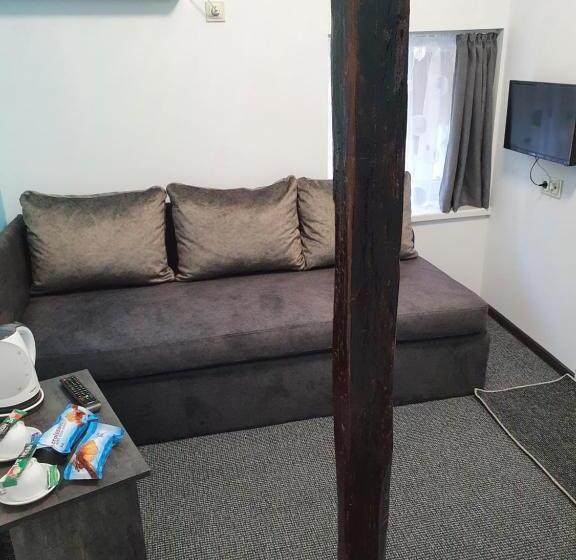 膳宿费 Guest House Gurkov