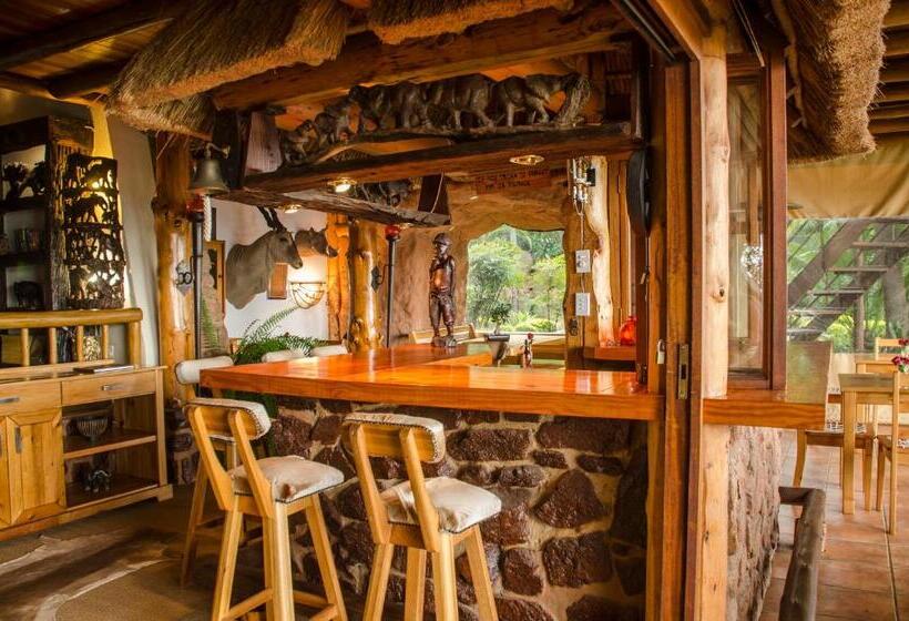 פנסיון Hartbeespoortdam Lodge